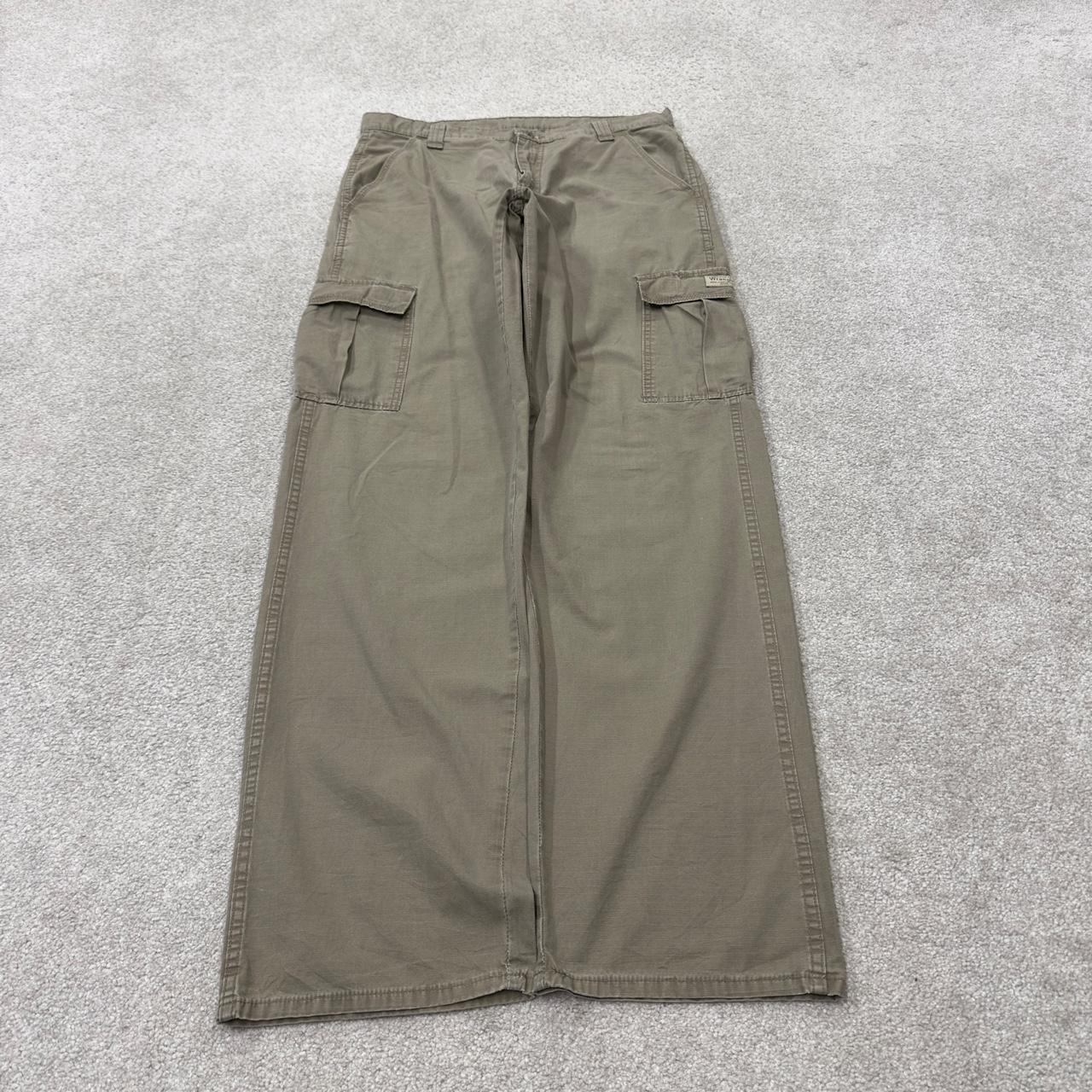 Baggy Wrangler cargo pants y2k khaki W32L34 Loose leg 2000s style skater work pants