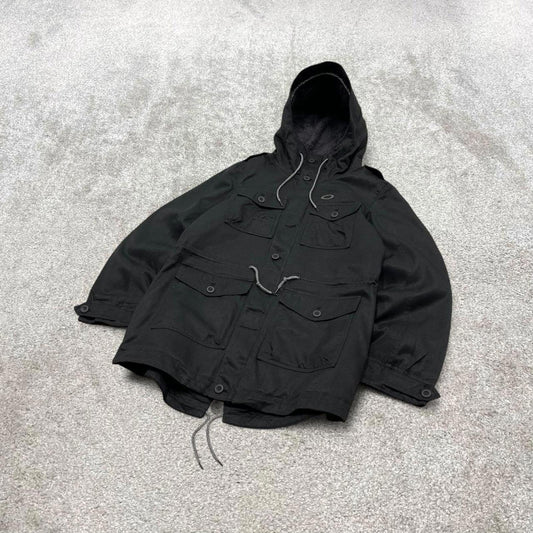 00s Oakley technical parka jacket M women's y2k style adjustable black tech coat winter