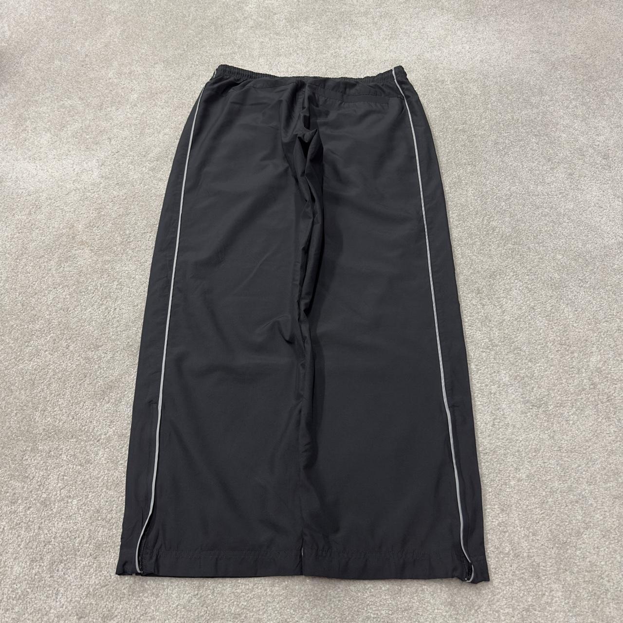 Vintage Nike baggy tracksuit bottoms black wide leg L swoosh logo track pants