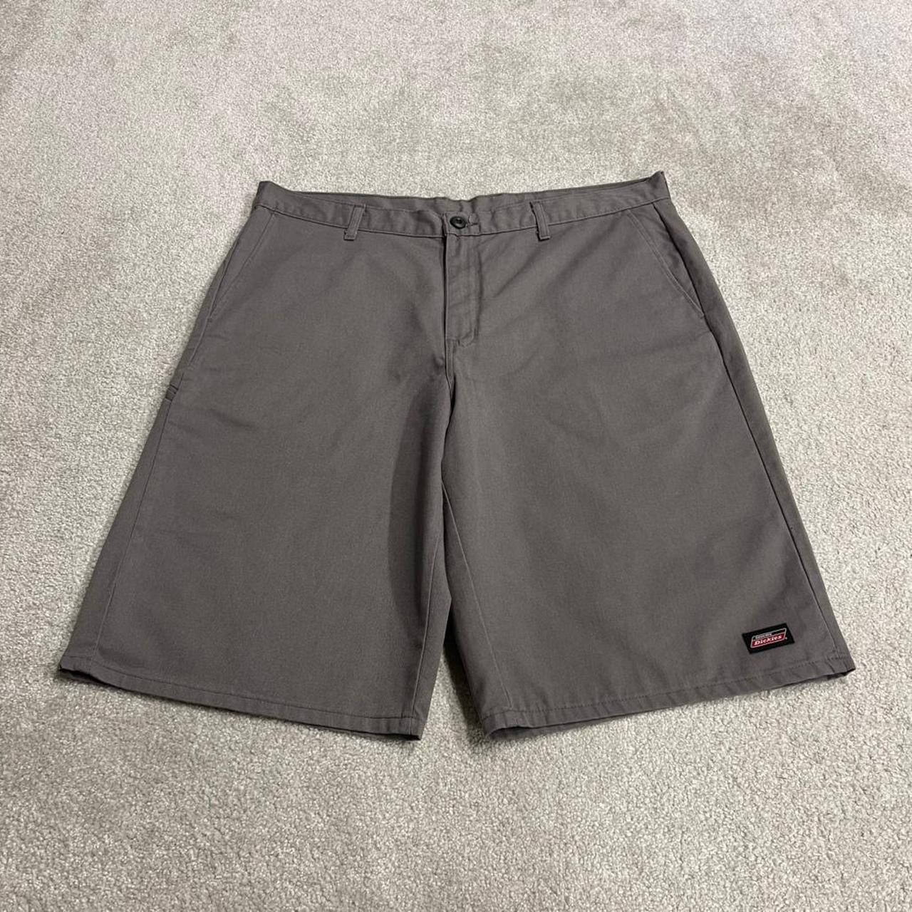 Dickies baggy chino shorts carpenter grey Chino style skater shorts long loose fit festival
