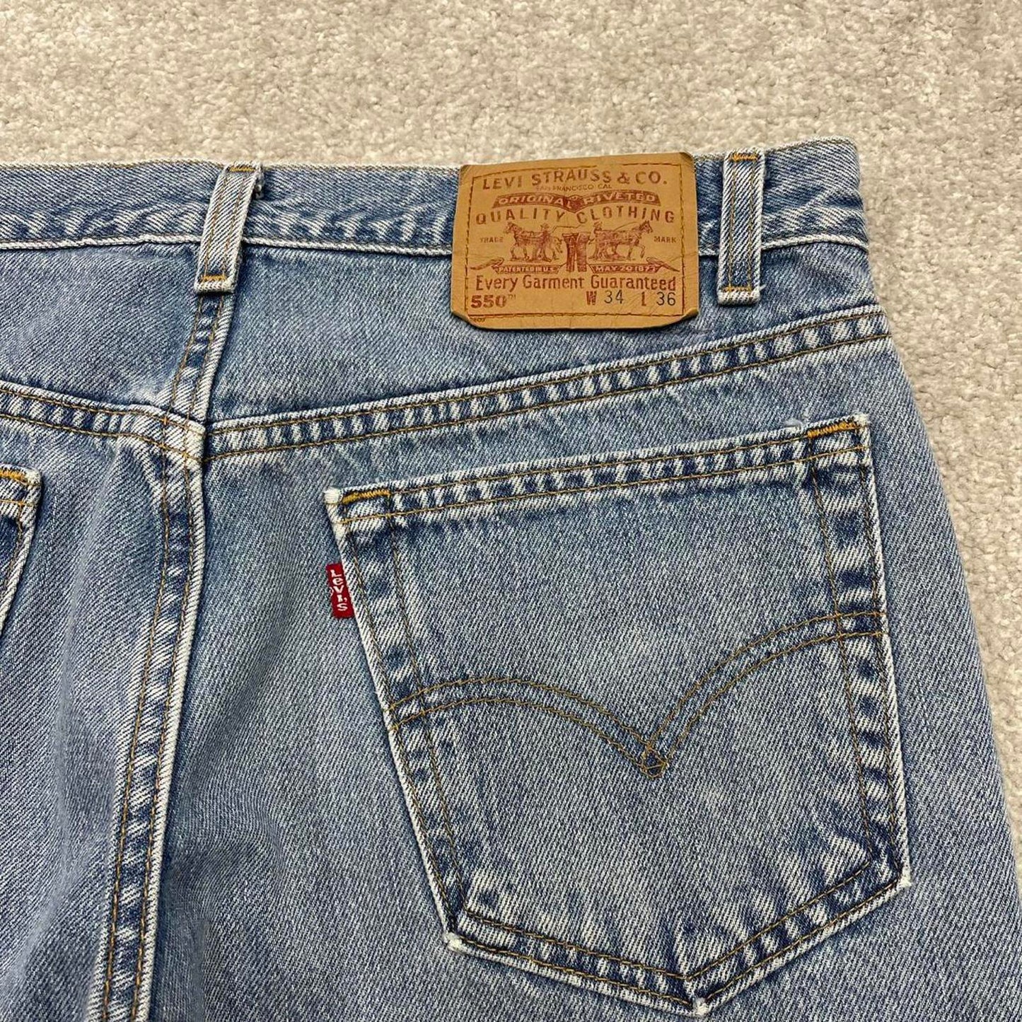 Y2K Levi’s 550 jeans wide leg blue Loose relaxed fit denim pants red tab logo