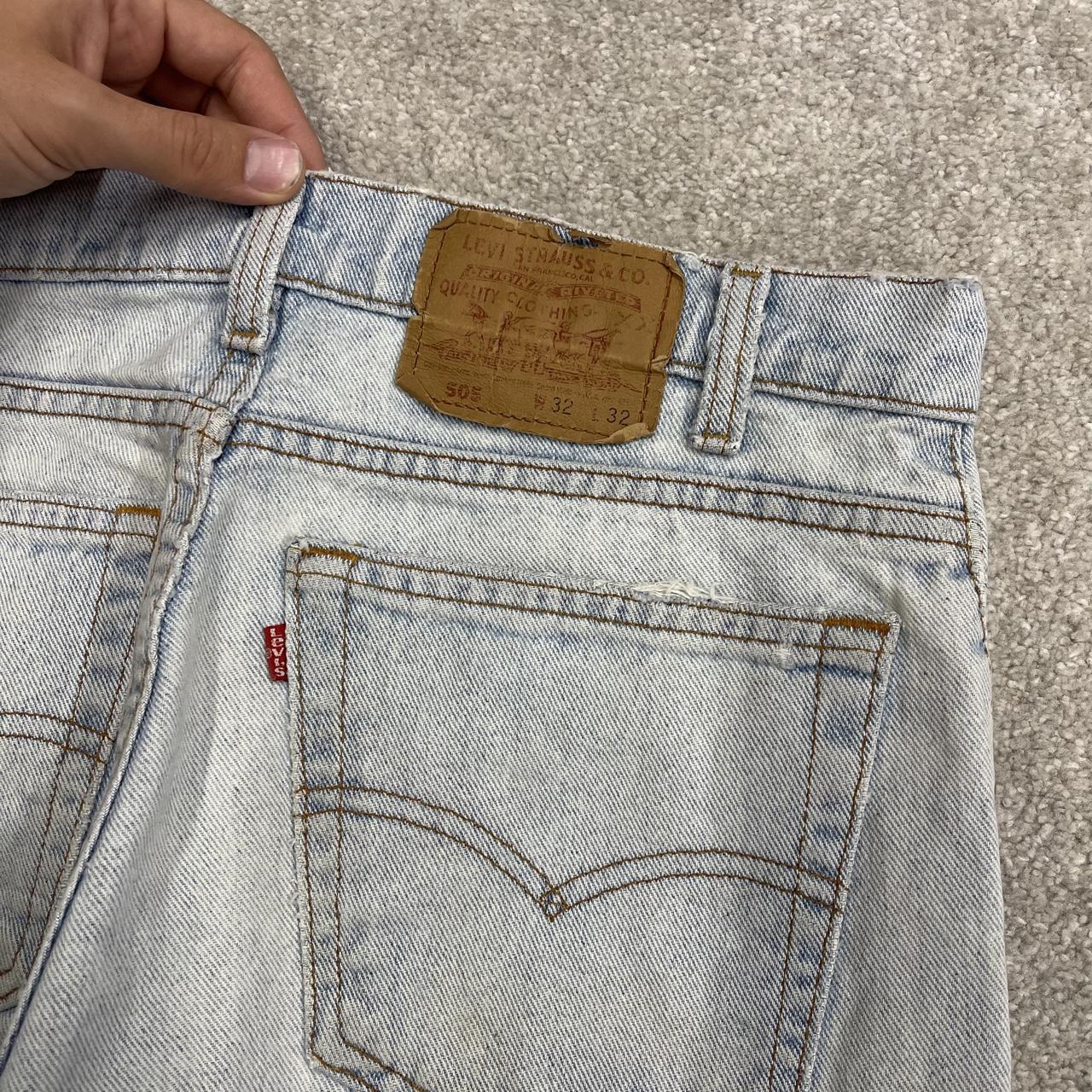 Vintage Levi’s 505 jeans straight leg light wash blue Straight fit 5 pocket pants, paper tag