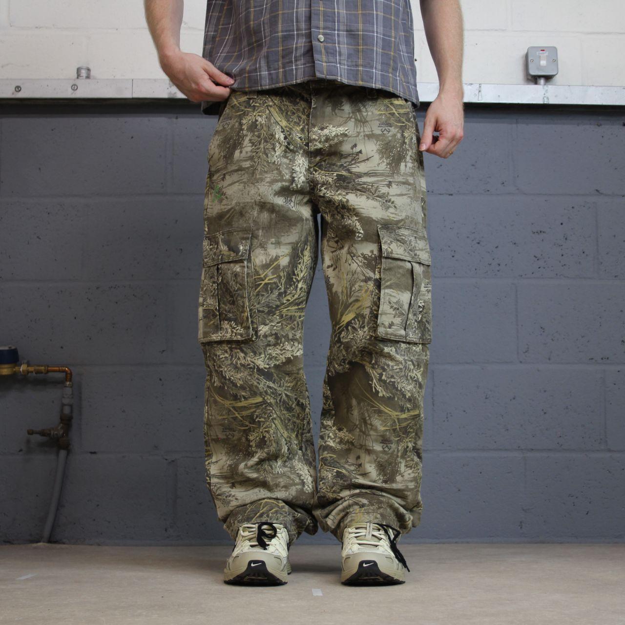 Realtree wide leg baggy camo cargo pants Y2K khaki camouflage pattern cargo trousers