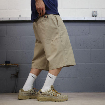 Dickies baggy chino shorts carpenter khaki Chino style skater shorts long wide leg festival