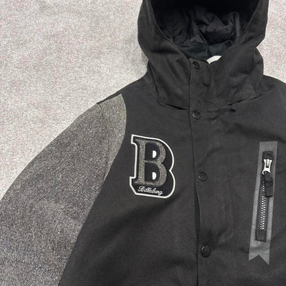 00s Billabong technical ski jacket M women's y2k varsity style hooded snow boarding coat winter