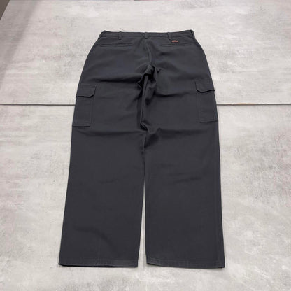 Baggy black Dickies cargo trousers W36L32