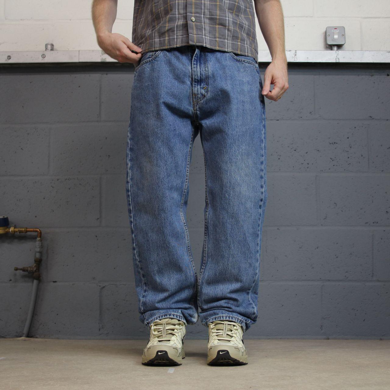 Levi’s 505 jeans Y2K blue denim Levi’s straight leg 2000s style pants red tab logo