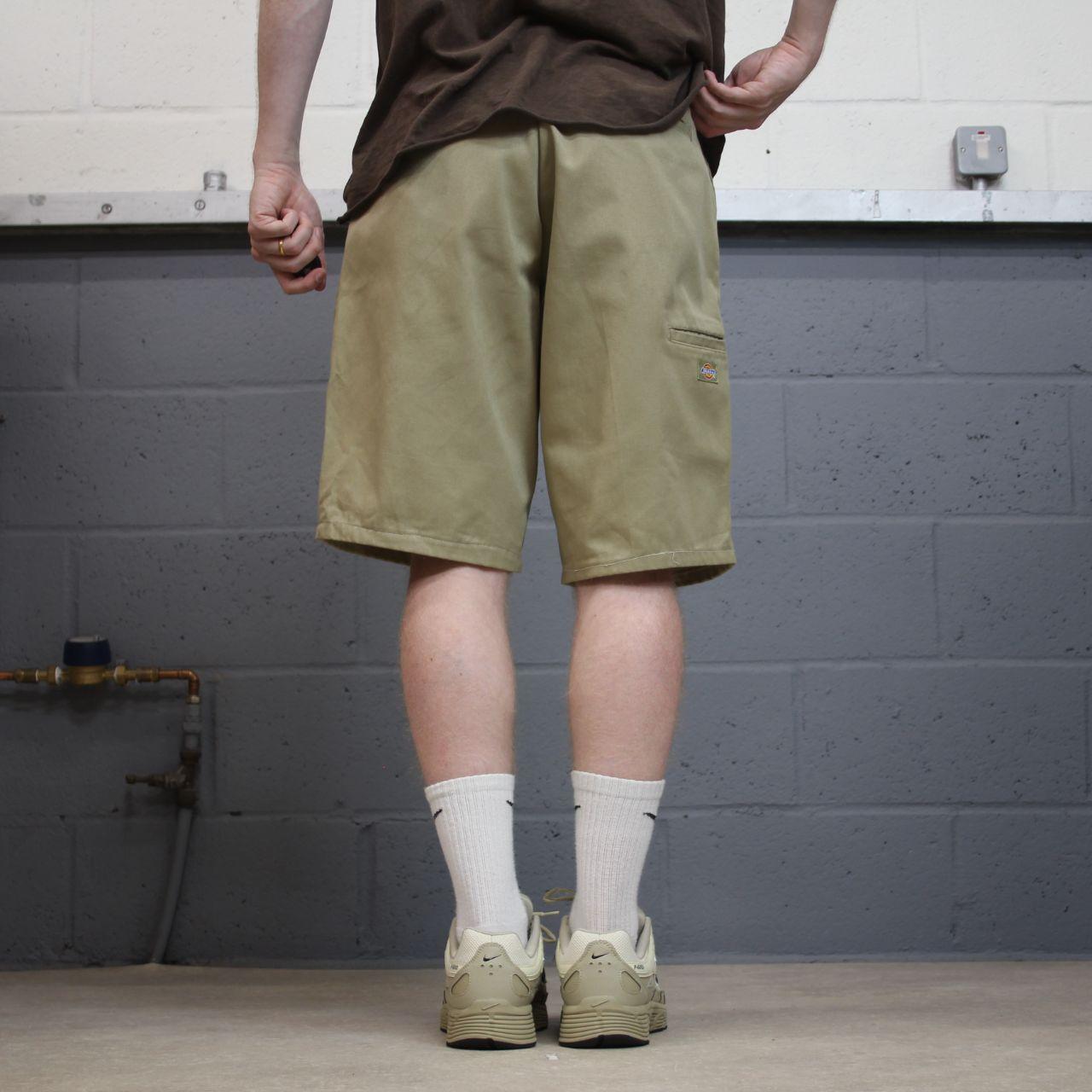 Dickies carpenter shorts loose leg khaki Twill chino skater style shorts loose cargo