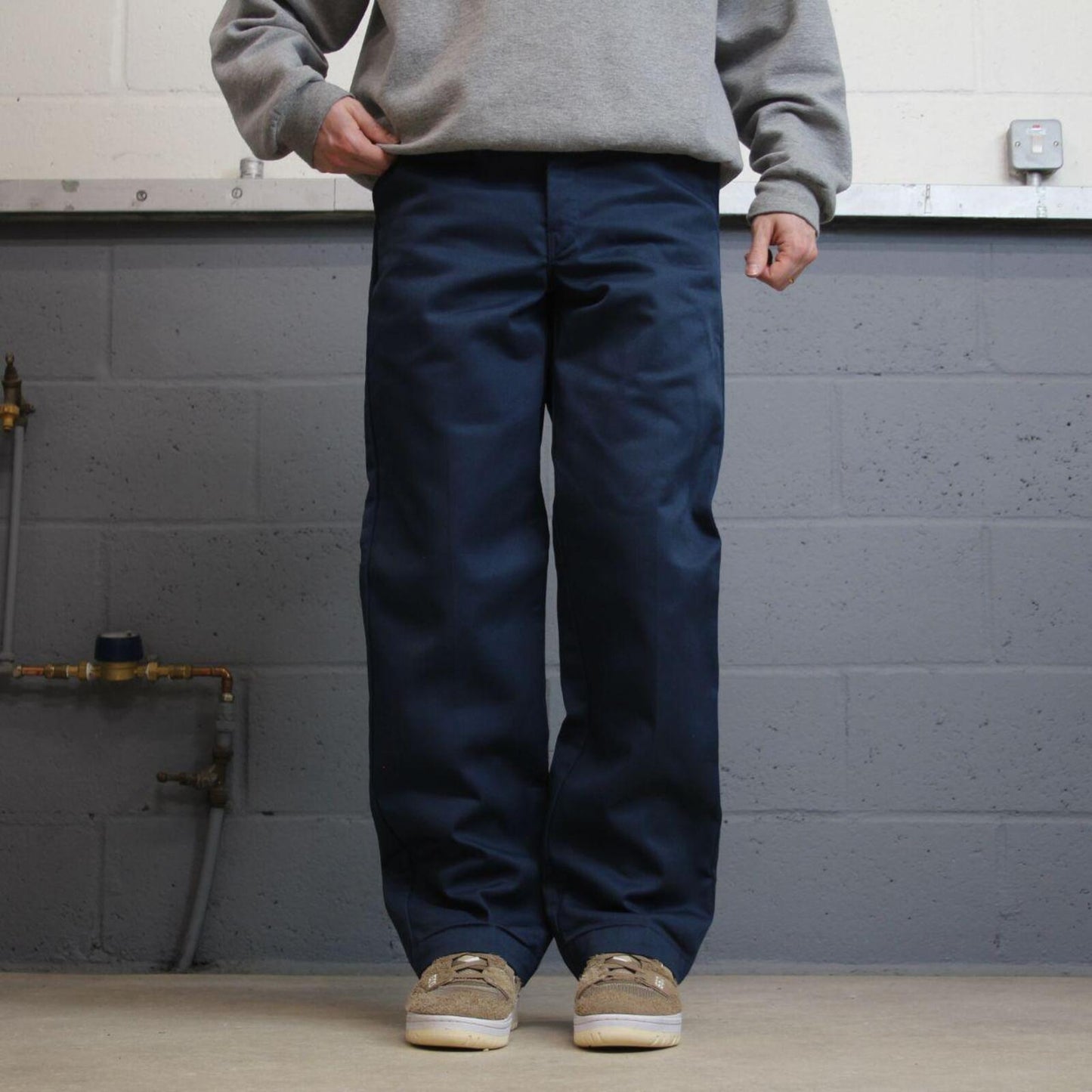Vintage Dickies work pants fleece lined navy Twill chino skate style trousers