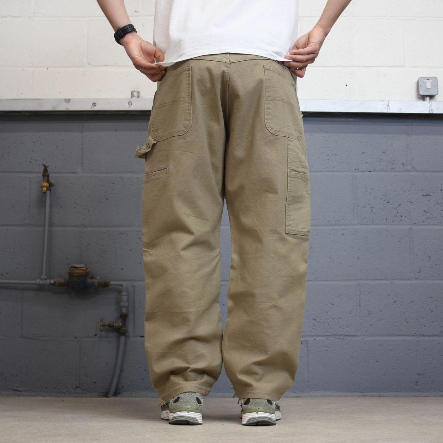 00s Wrangler carpenter pants skater workwear W40L30 Khaki loose cargo y2k style jeans streetwear