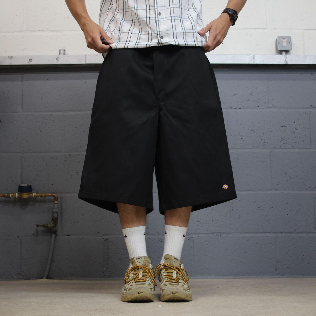 Dickies baggy chino shorts carpenter black Chino style skater shorts long wide leg festival