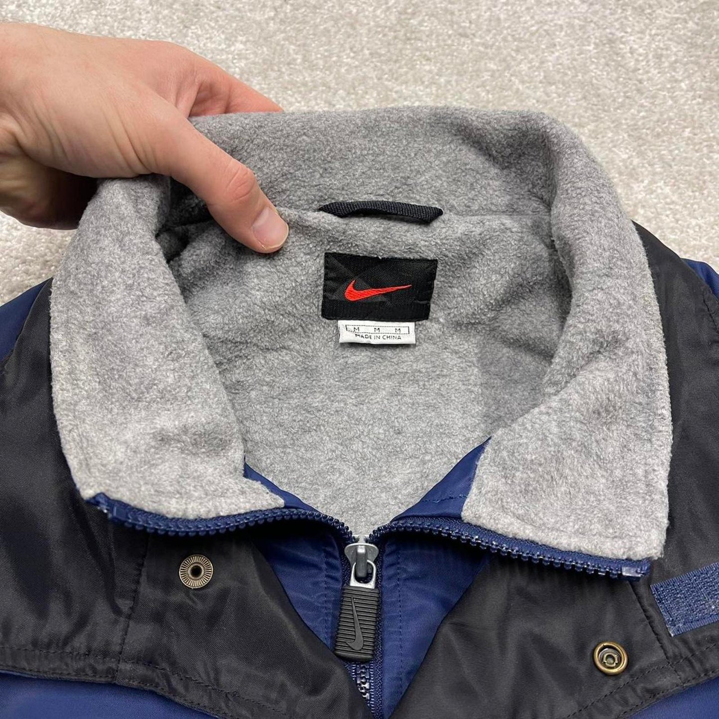Vintage Nike technical windbreaker jacket Medium men's navy y2k 00s style embroidered boxy coat