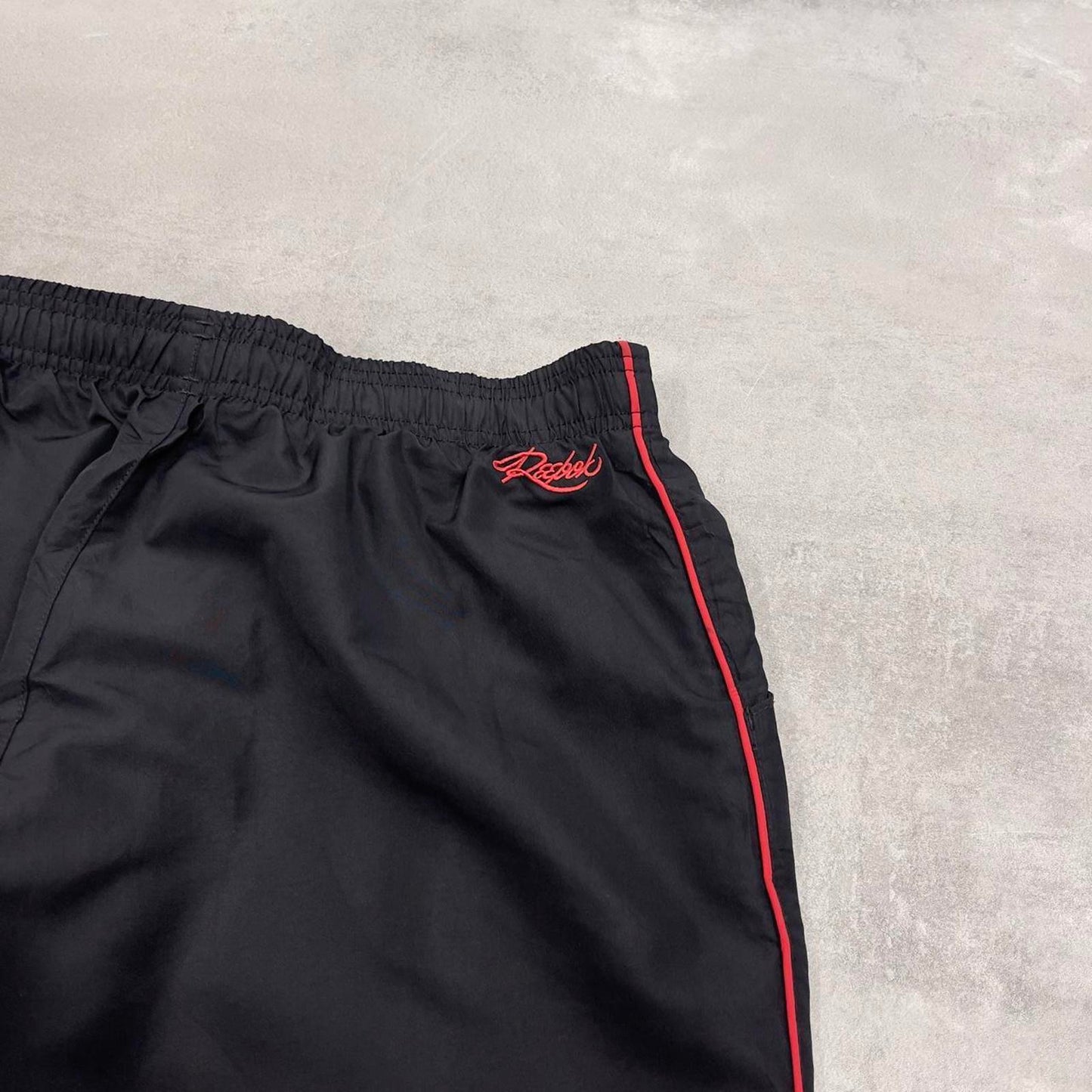 Vintage Womens black Reebok joggers 14 y2k style sportswear track pants side stripe design