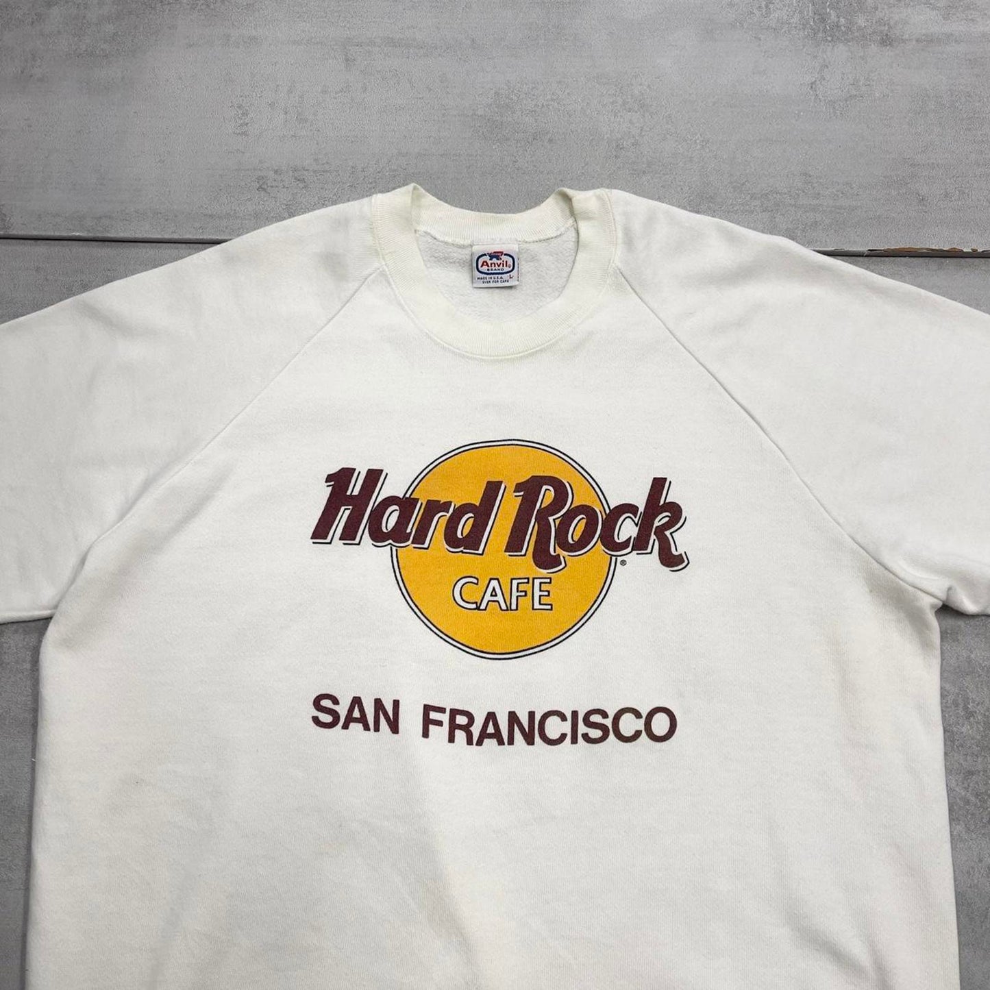 Y2K Hard Rock Cafe sweatshirt L White Pullover jumper print logo