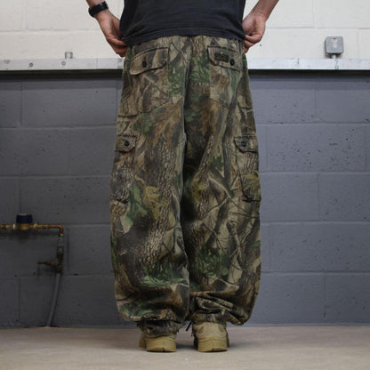 Liberty baggy camo cargo pants khaki Loose leg camouflage Y2K hunting style trousers