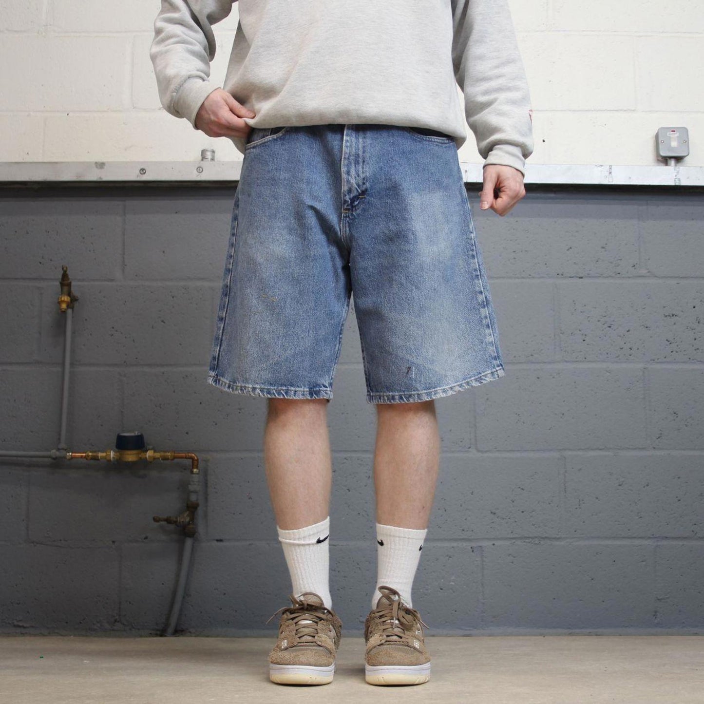 Y2k baggy Wrangler shorts skater style blue Loose wide leg denim summer festival jorts