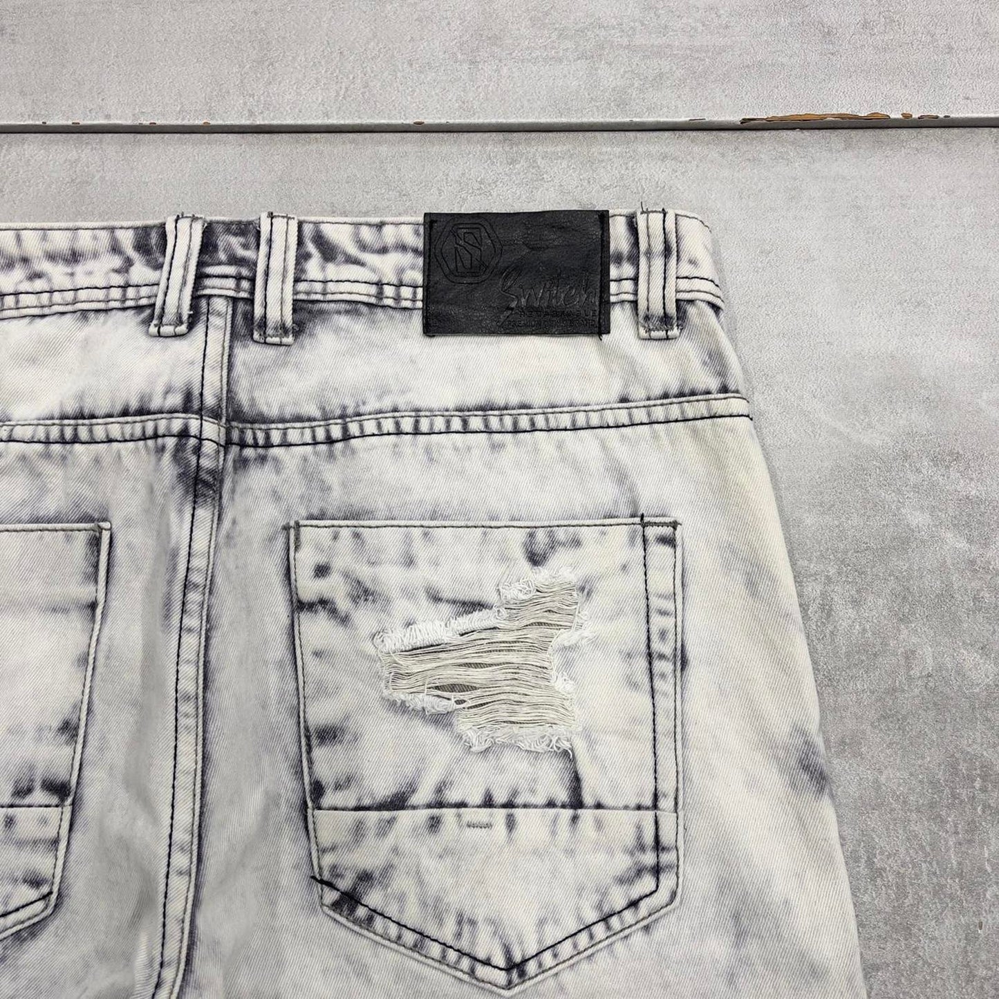 Acid wash denim shorts W32