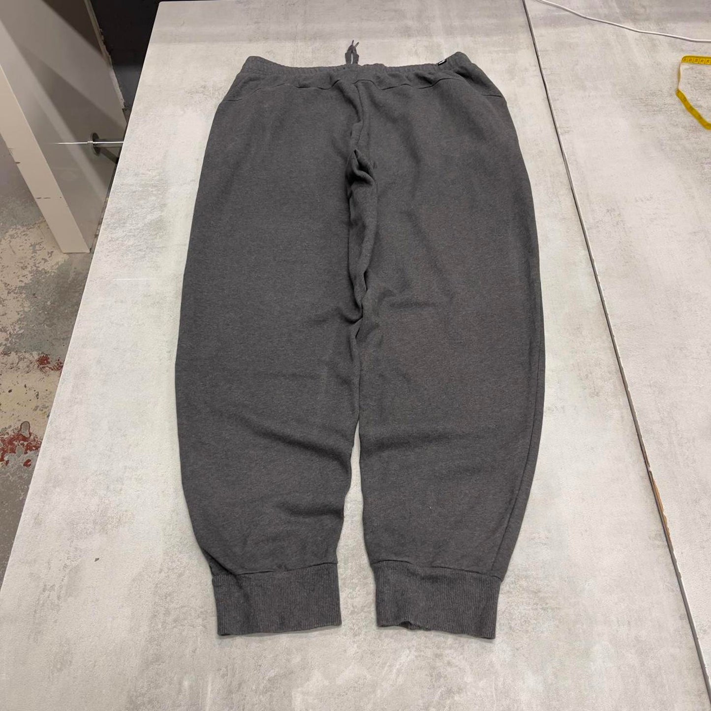 Baggy grey Puma joggers XL y2k style sportswear track pants loose fit