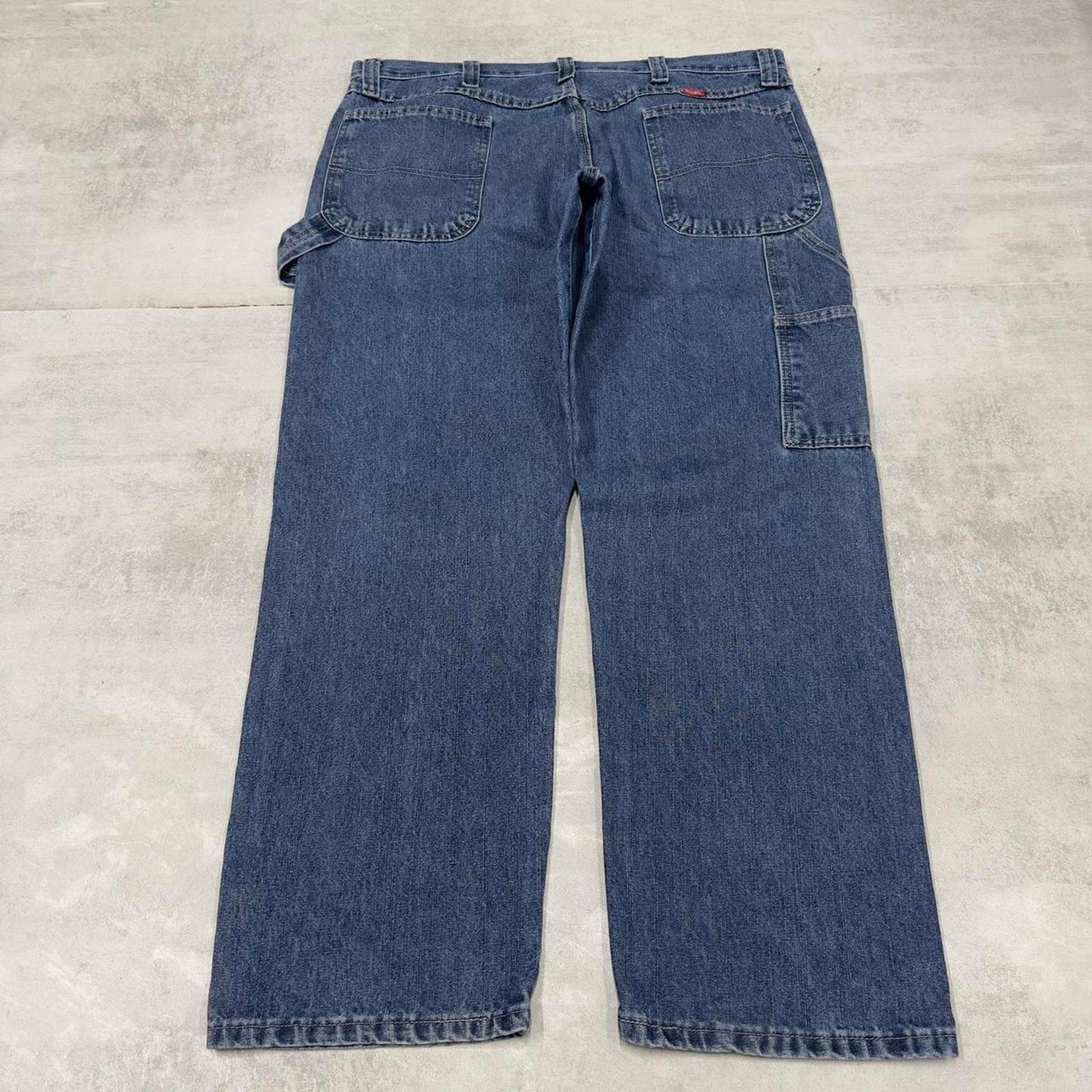 Blue Wrangler carpenter jeans W38L30 loose cargo skater style jeans