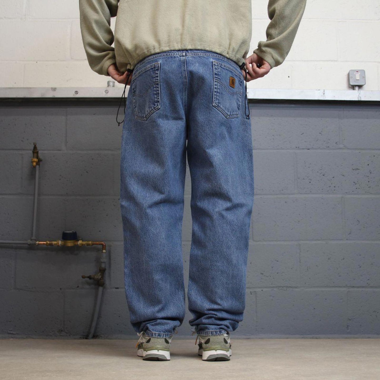 Vintage Carhartt skater jeans W38L32 90s skater style traditional fit loose 5 pocket pants