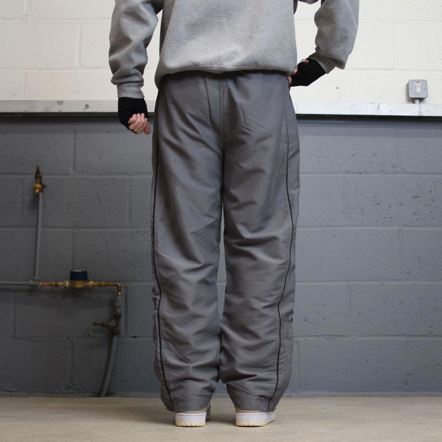 Vintage Y2K Reebok tracksuit bottoms grey Embroidered logo soft lined gym track pants