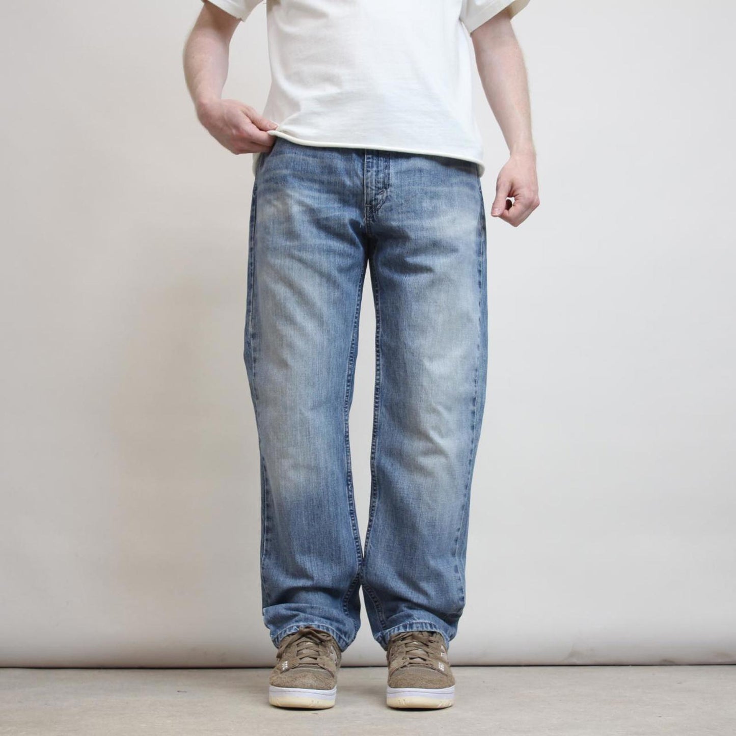 Levis jeans W36 L30 blue 514 denim jeans red tab logo