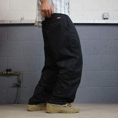 Dickies chino pants black W40L30 Loose skater style work trousers