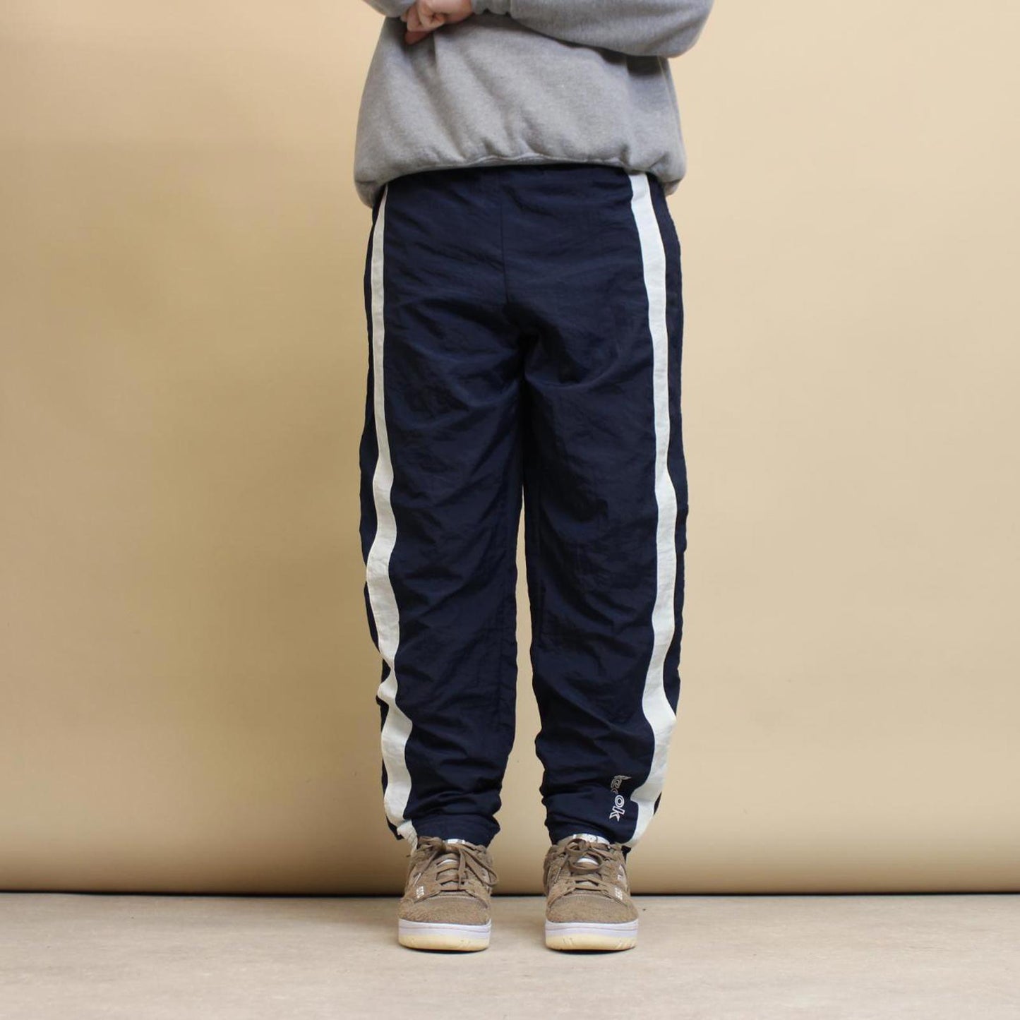 Vintage Reebok tracksuit bottoms Medium trackies joggers