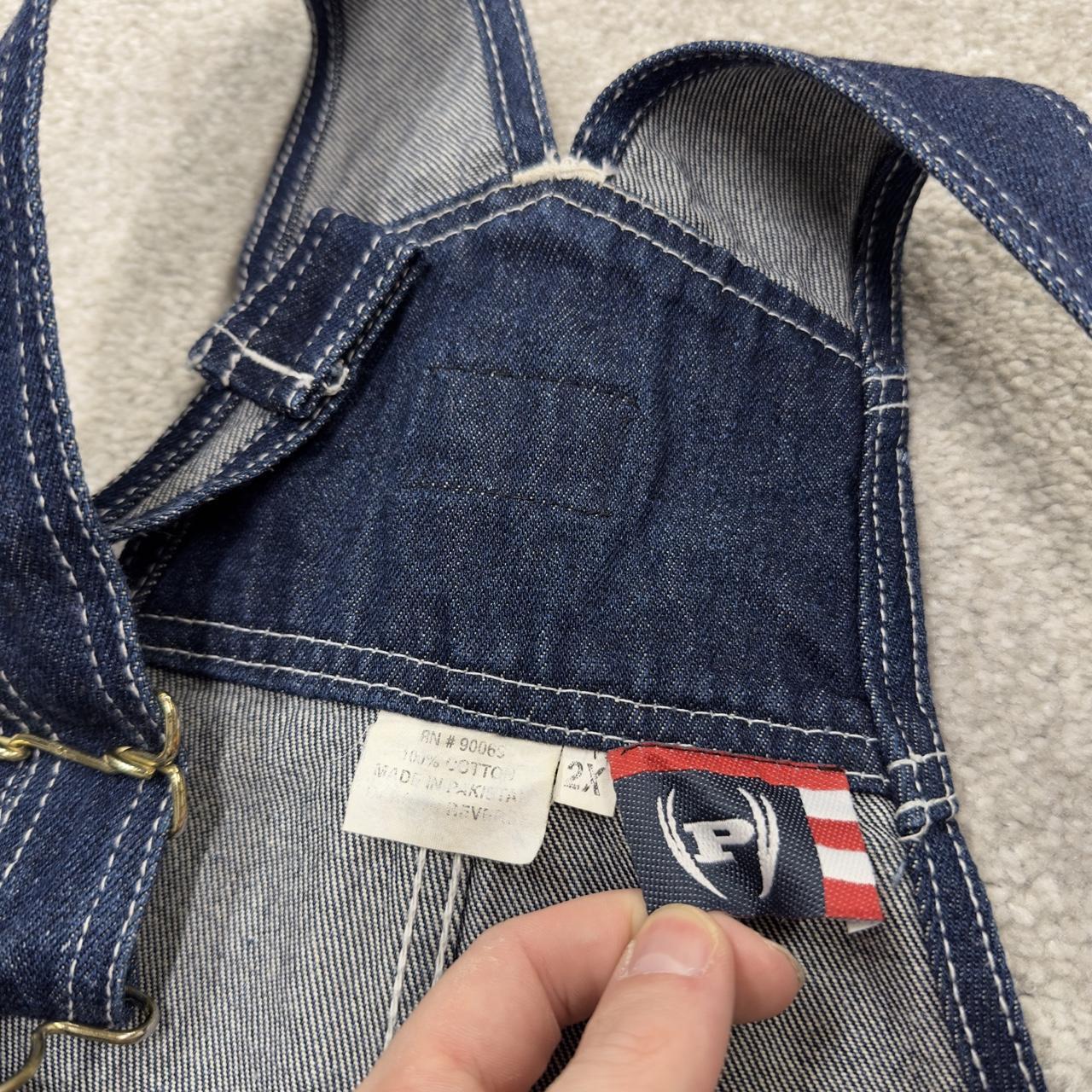 Vintage baggy denim dungaree shorts 00s blue Phat farm detailing and adjustable straps