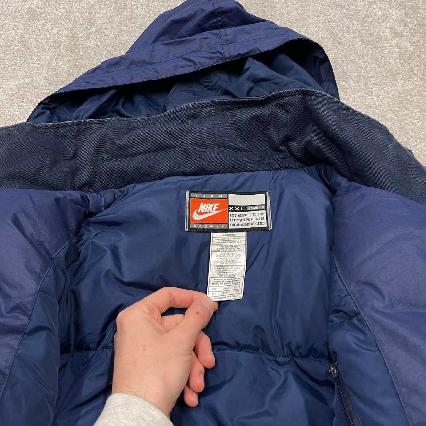 Vintage Y2K Nike Team Sports puffer jacket navy Padded full zip Nike Michigan boxy technical coat
