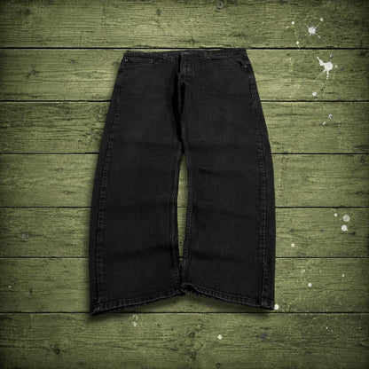 Y2K Levi’s 505 jeans W38L30 black Straight fit 5 pocket belt loops red tab logo