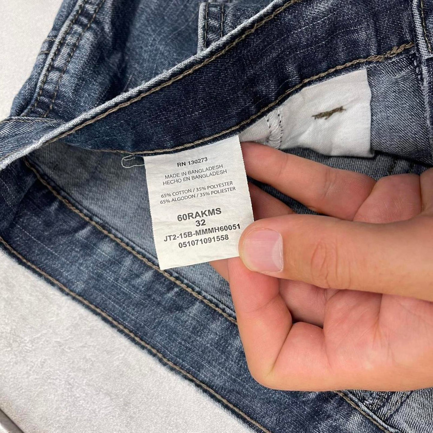 Mens baggy Wrangler cargo jorts W32