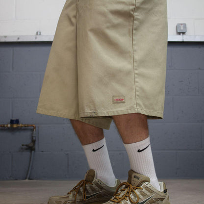 Dickies baggy chino shorts carpenter khaki Skate / surf style long shorts loose fit