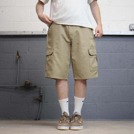 Khaki Red Kap cargo shorts W36