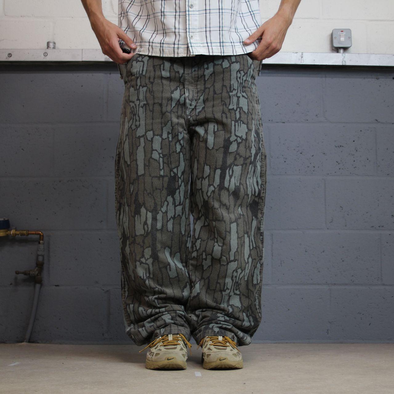 Vintage Duxbak baggy camo pants grey brown Wide leg Thinsulate insulated Trebark camouflage trousers