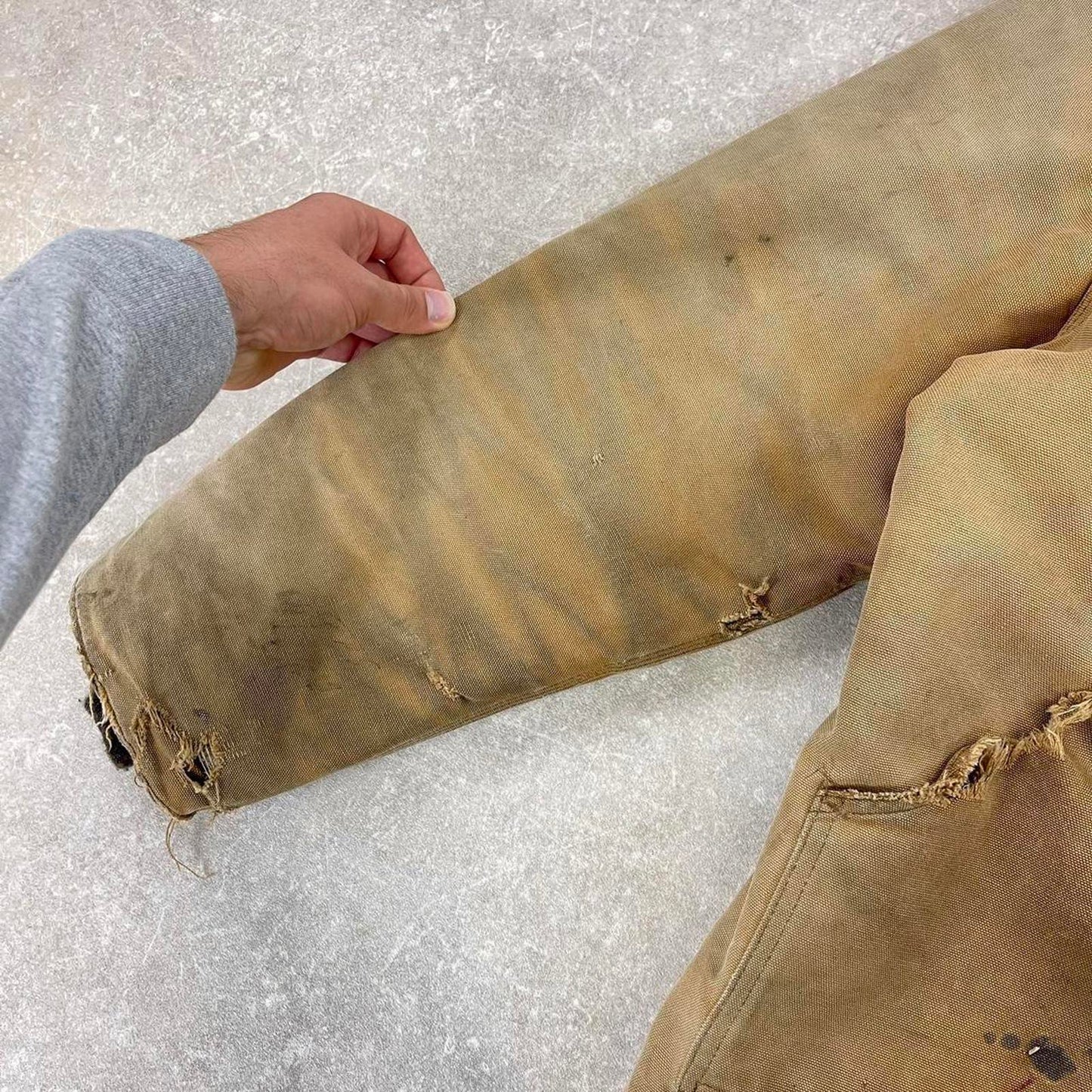 Vintage Carhartt jacket arctic chore coat XL tan distressed American canvas workwear streetwear