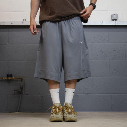 Baggy Nike sports shorts y2k grey Basketball style comfy loose floaty summer gym shorts