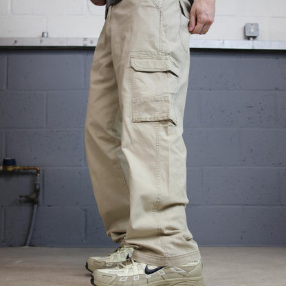 Wrangler cargo pants y2k beige W34L30 Straight leg skater work pants utility pockets