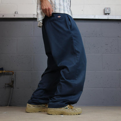 Dickies 874 pants W42L30 navy Chino style utility skate work trousers