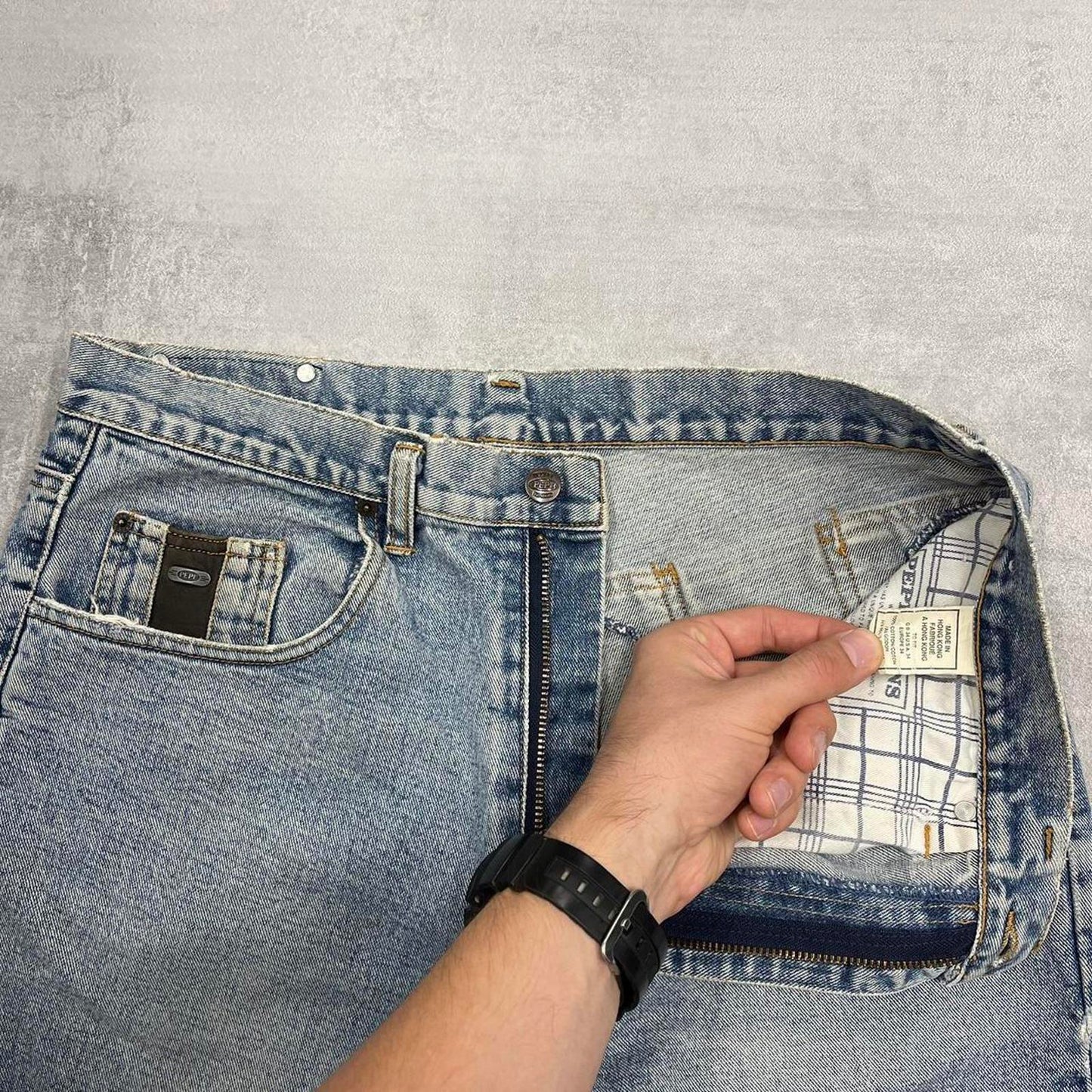 Blue embroidered Pepe Jeans W34L32 y2k style designer denim