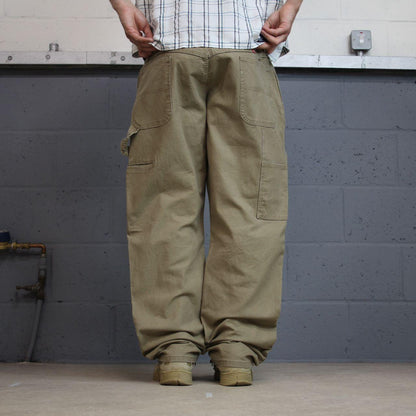 Y2K Wrangler carpenter jeans loose straight leg khaki beige Straight leg skater style work cargos