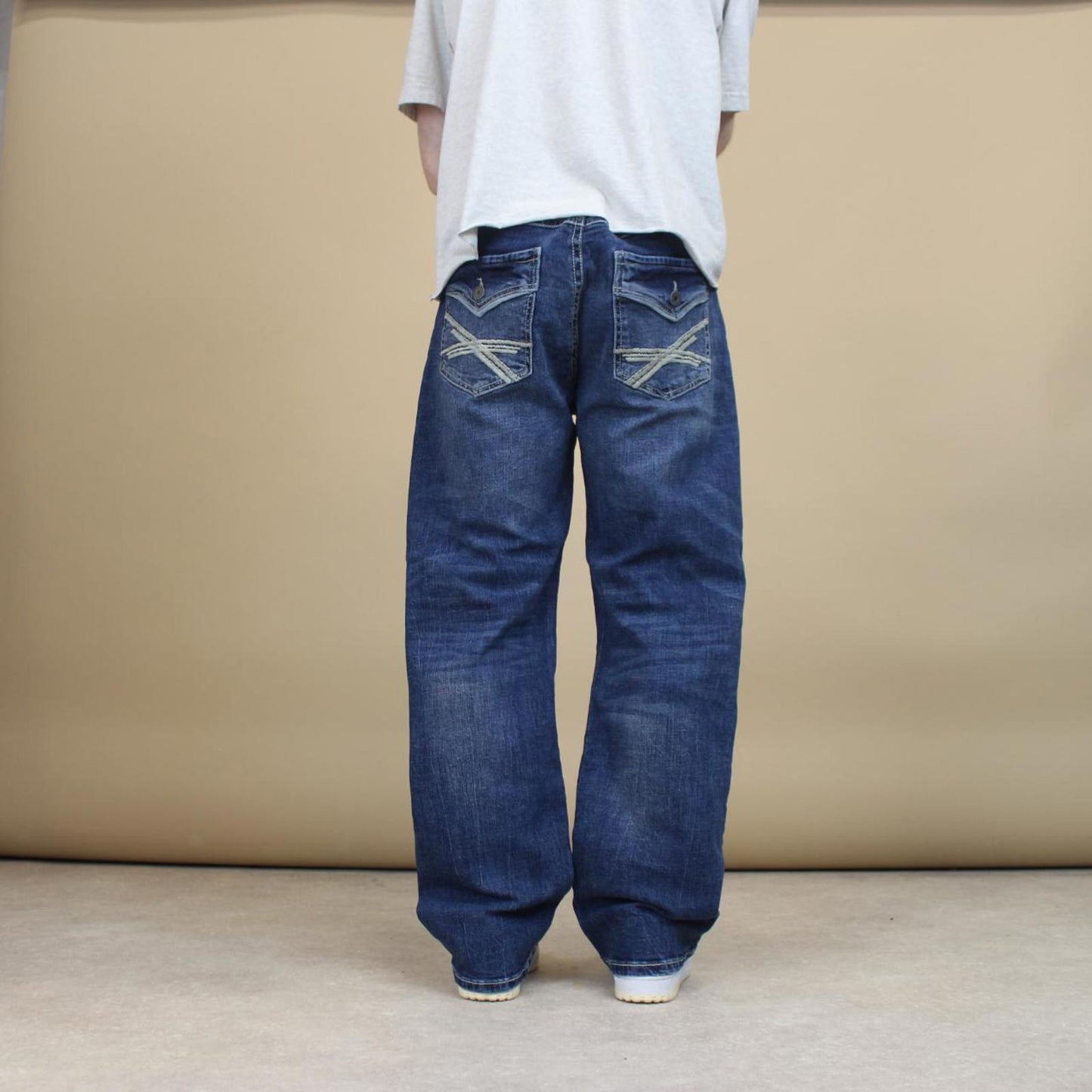 TK Axel embroidered Y2K jeans W36L32