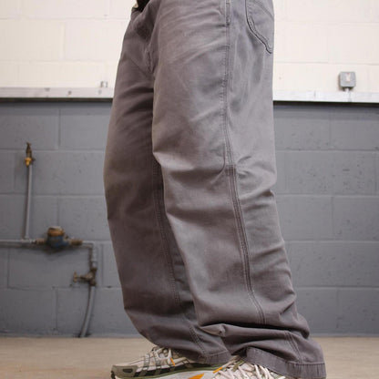 Grey Carhartt carpenter pants W42L30