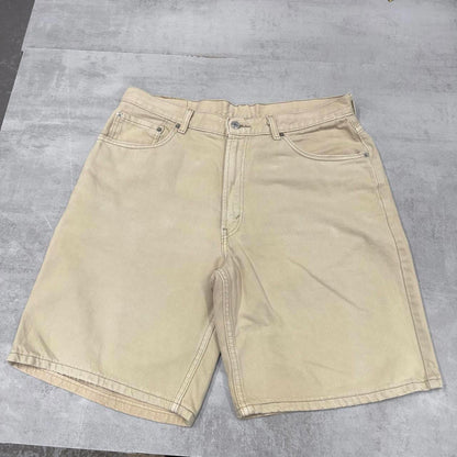Beige Levi's 550 jorts W36