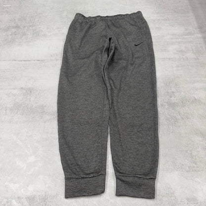Nike Therma Fit Trackies Large Grey y2k 00s style loose leg joggers embroidered logo