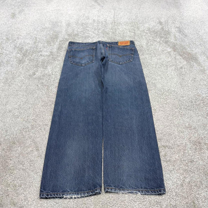 Vintage y2k Levis 505 jeans blue