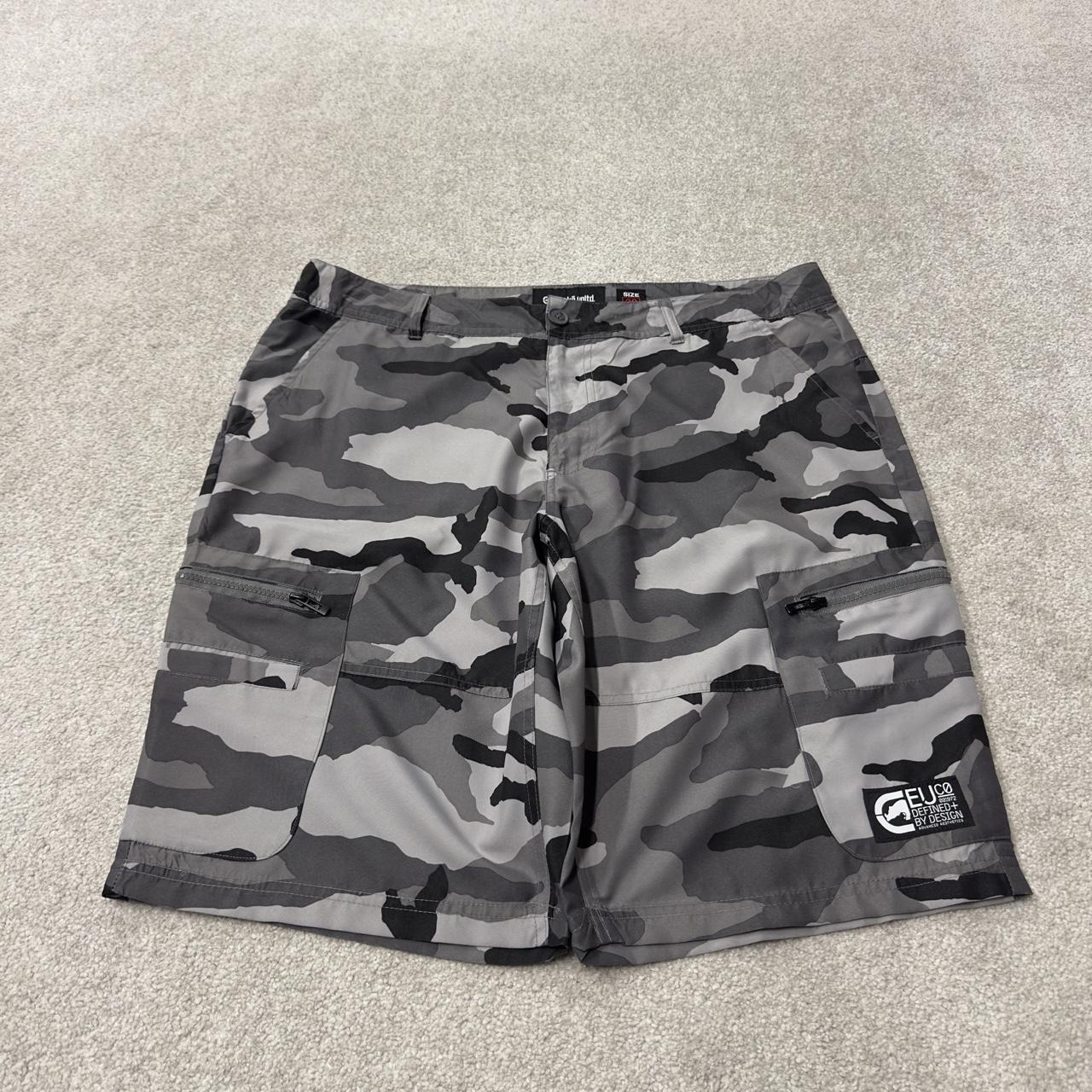 Ecko unltd camo cargo shorts grey W38 Loose floaty lightweight skater surf style camouflage utility