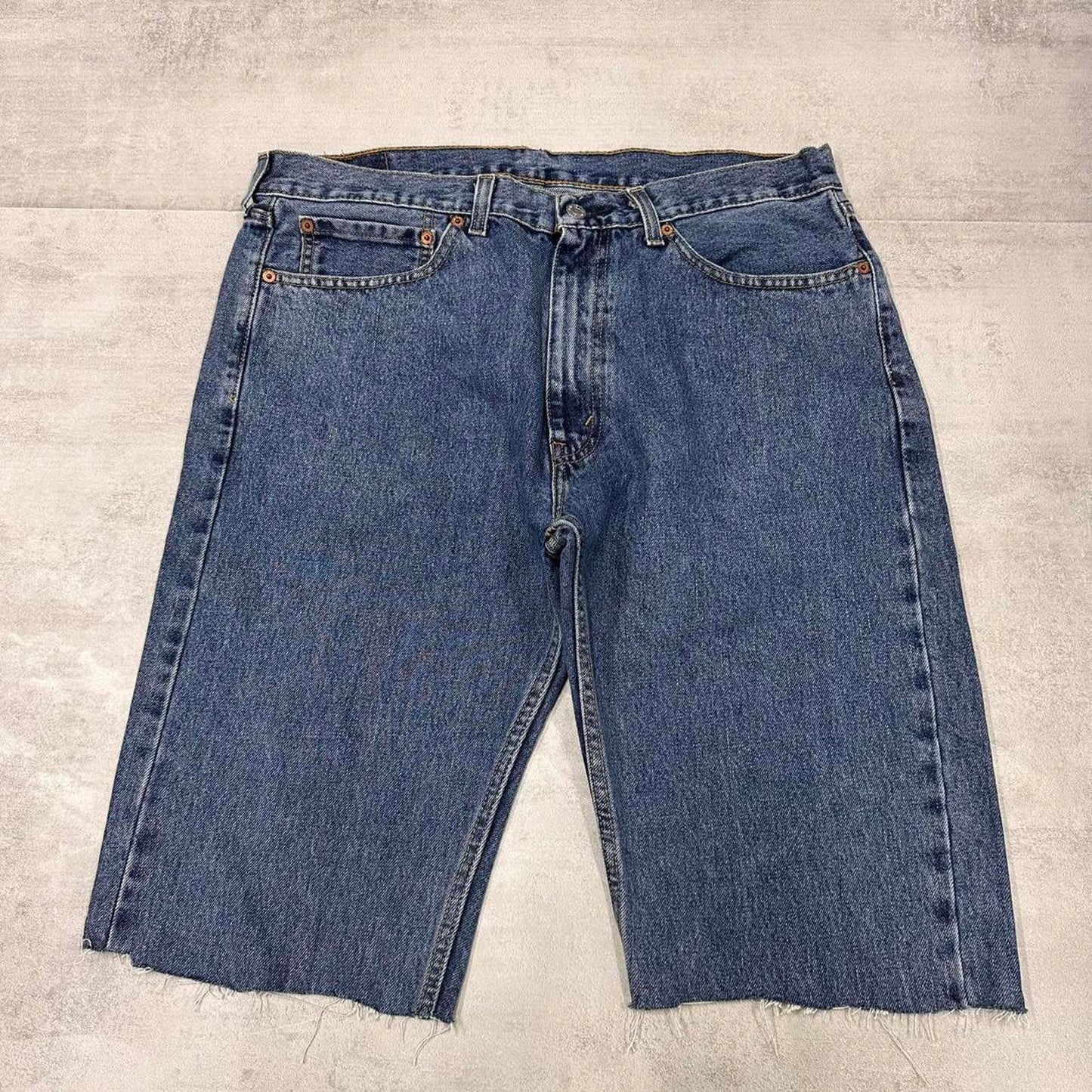 Mens Levi’s denim shorts W36