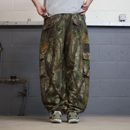 Vintage Liberty baggy camo cargo pants khaki Loose leg camouflage Y2K hunting style trousers