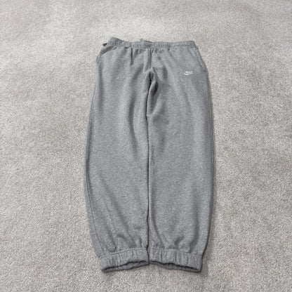 Y2K Nike jogging bottoms grey cuffed legs XL Loose casual 2000s style grey joggers